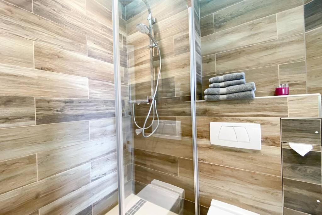 Luxus-Apartment In Leipzig Mit Privat-Parkplatz Ngoại thất bức ảnh
